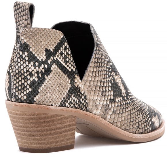 Dolce Vita Snake bootie - Picture 5 of 17